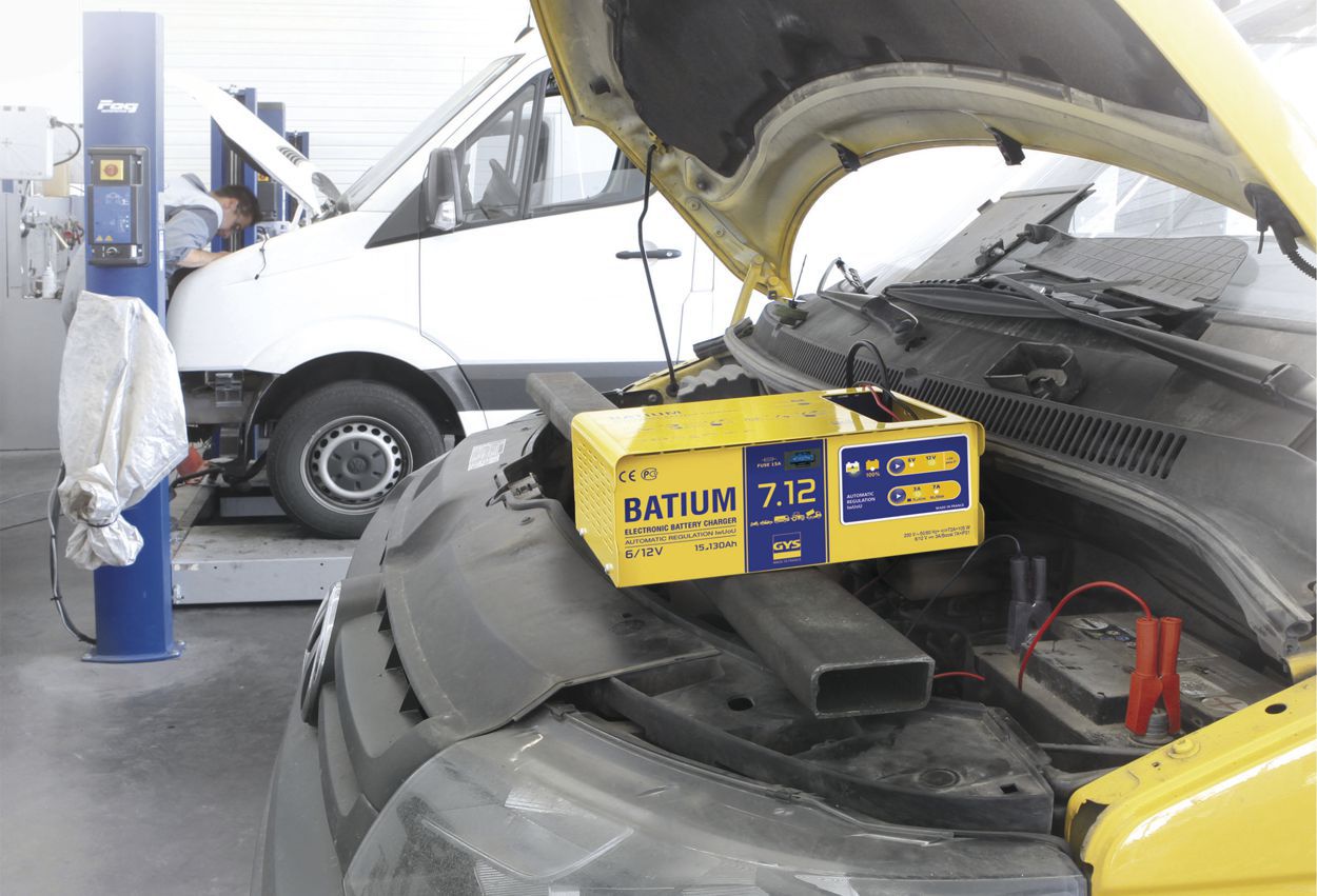 Produktbild GYS BATIUM 7.12 Automatisches Batterieladegerät inklusive Erhaltungsladung 15-130Ah bild 3