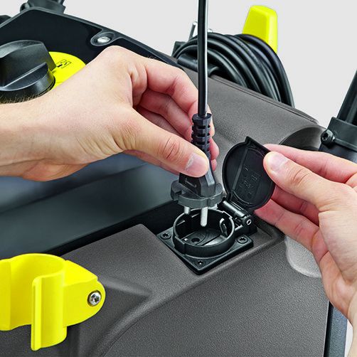 Produktbild Kärcher Puzzi 30/4 E Waschsauger Sprühextraktionsgeräte bild 2