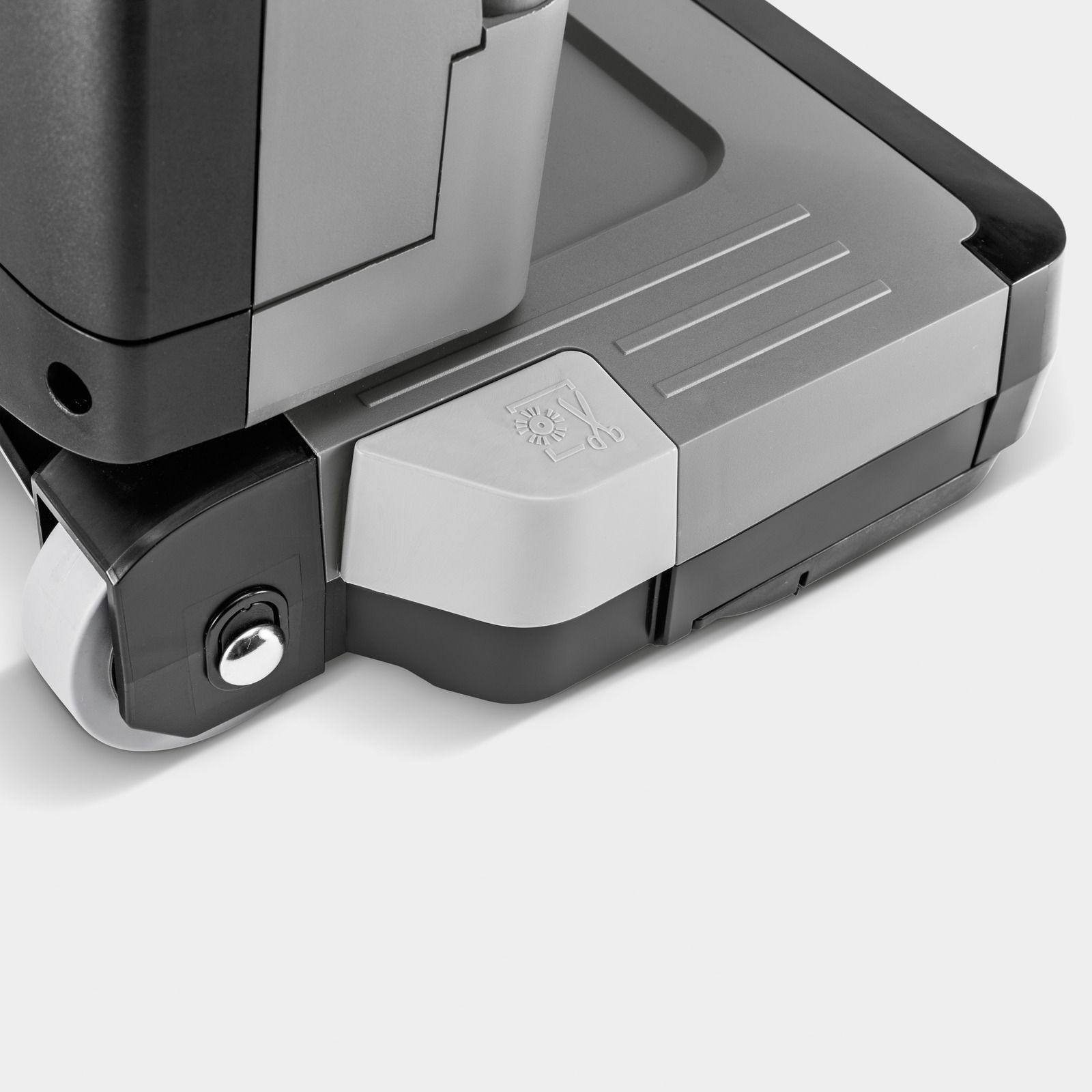 Produktbild Kärcher Akku Teppichbürstsauger CV 30/2 Bp Teppichsauger Staubsauger - Bedienung bild 4