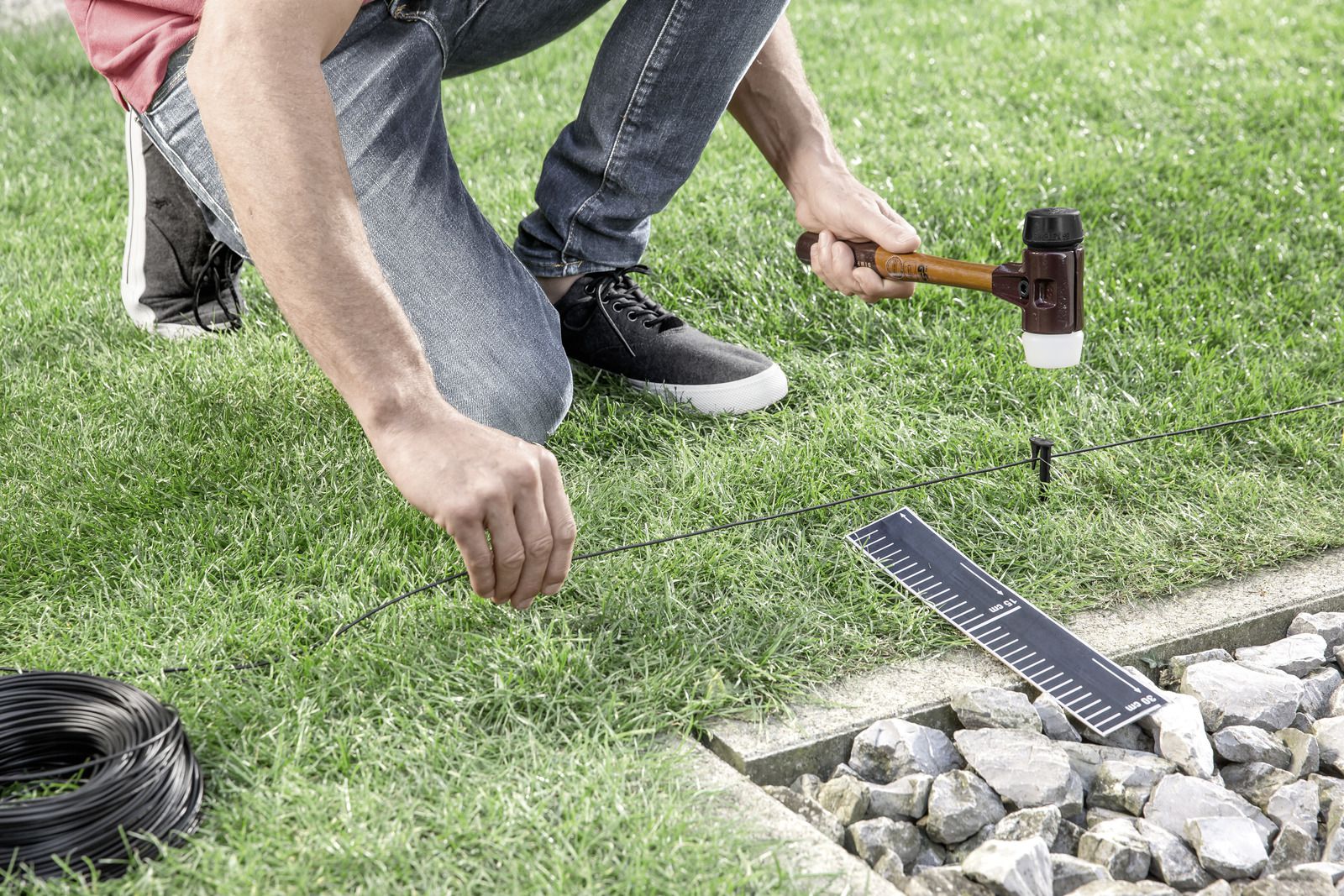 Produktbild Kärcher Rasennägel für Mähroboter RLM 4 Beispiel bild 2