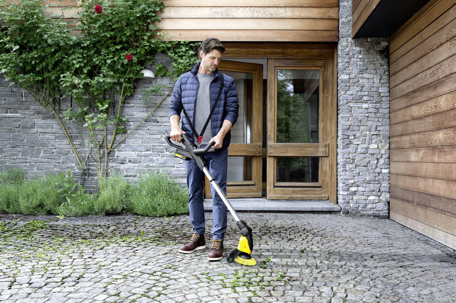 Produktbild Kärcher Schultergurt ergonomisch für Akku Gartengeräte Beispiel bild 3