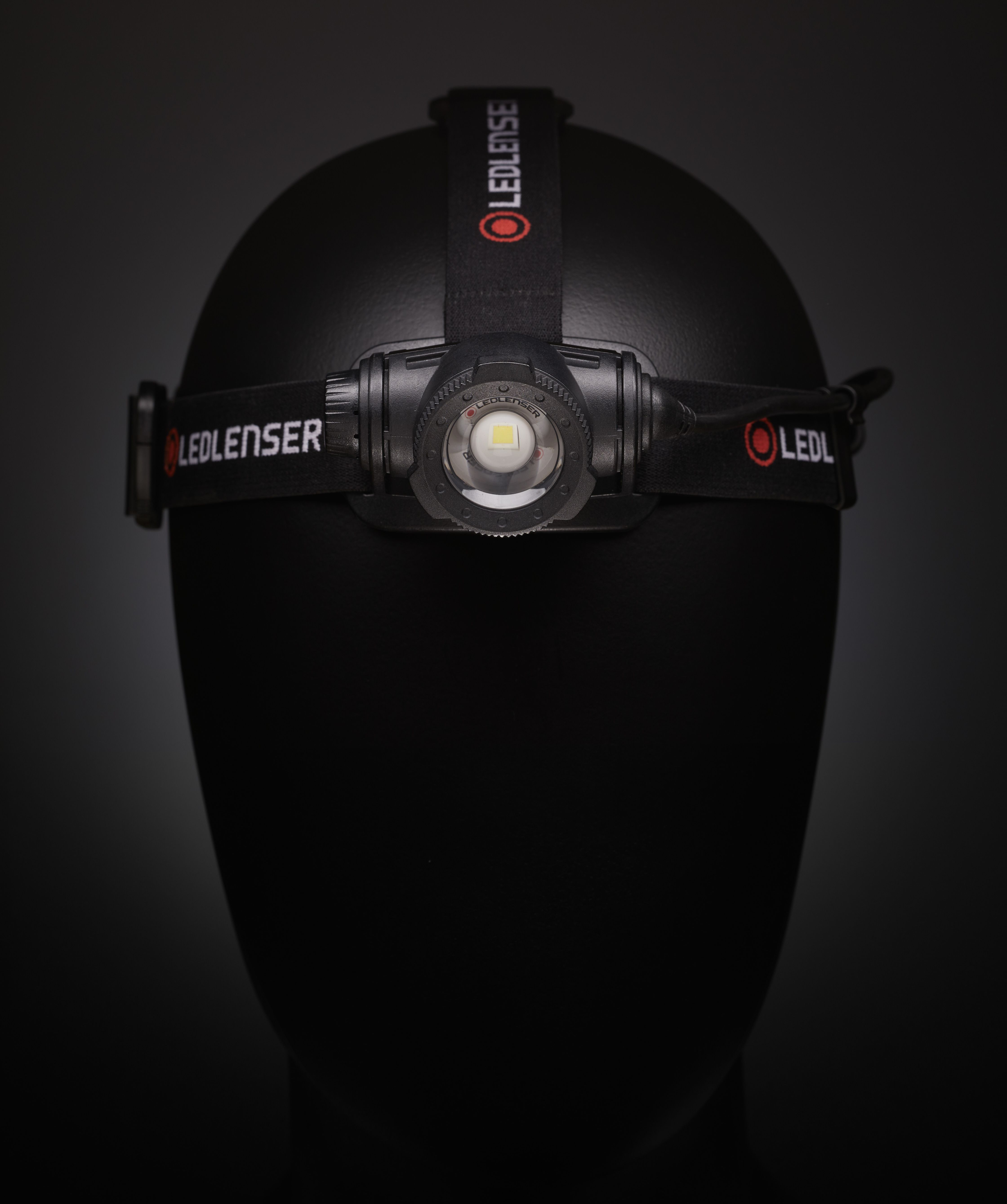 Produktbild Ledlenser LED Stirnlampe H7R Core bild 2