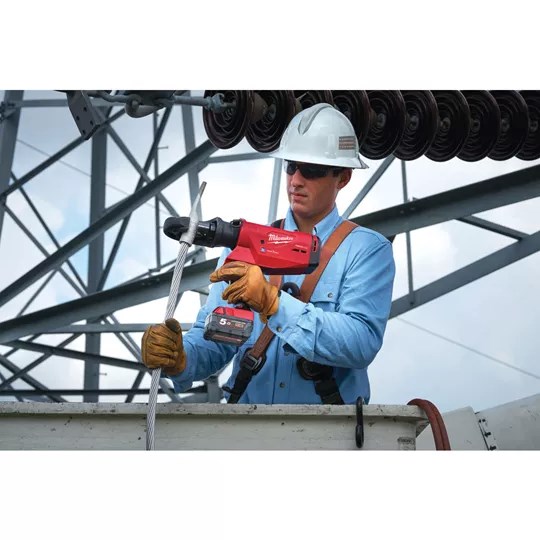 Produktbild Milwaukee ONE KEY Akku Presswerkzeug Elektro M18HCCT109/42-522C mit Akku und Ladegerät - Anwendung bild 5