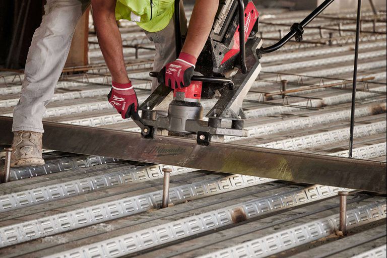 Produktbild Milwaukee Akku Vibrationsbohle MXF PSC-302 - Beispiel bild 4