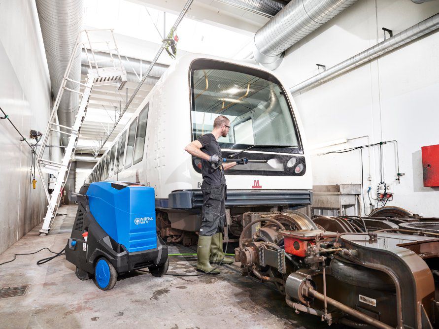 Produktbild Nilfisk Heißwasser Hochdruckreiniger MH 7P-180/1260 FAX Anwendungsbeispiel 2 bild 3