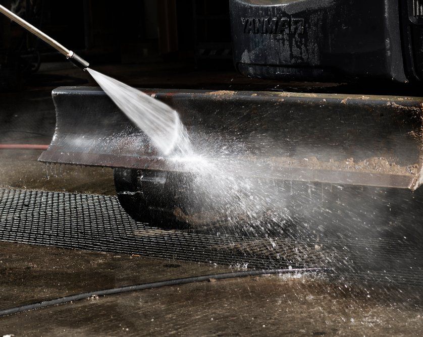 Produktbild Nilfisk Heißwasser Hochdruckreiniger MH 5M-200/960 FA Fahrzeugreinigung bild 3