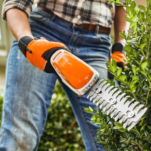 Produktbild produkttipp stihl strauchscheren hsa25 hsa26 blog
