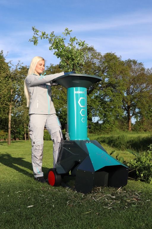 Produktbild Remarc Häcksler Kompostmeister 2400 Gartenhäcksler - Anwendung bild 4