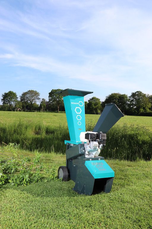 Produktbild Remarc Häcksler Terra Cut 4000 Gartenhäcksler - Anwendung bild 2