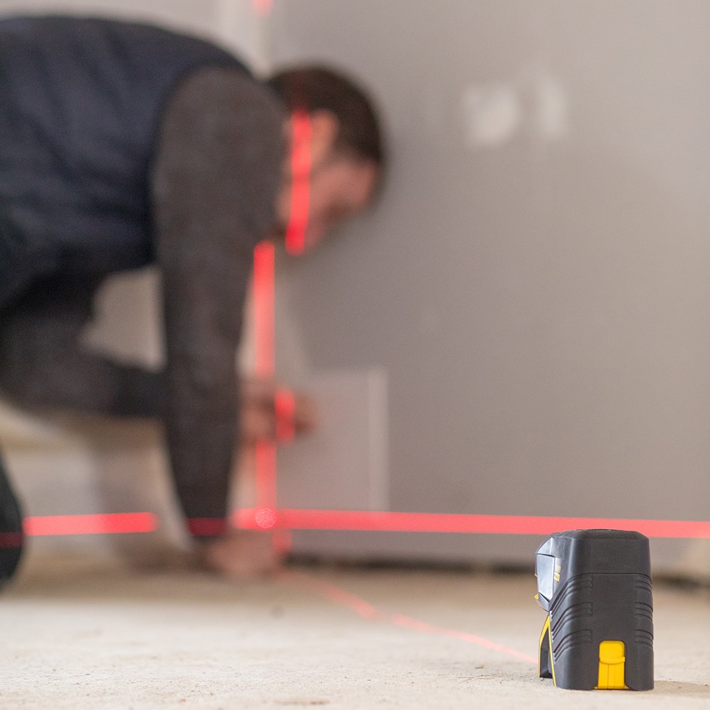 Produktbild Stanley FatMax Kreuzlinien- und 5-Punktlaser rot - Anwendung bild 2