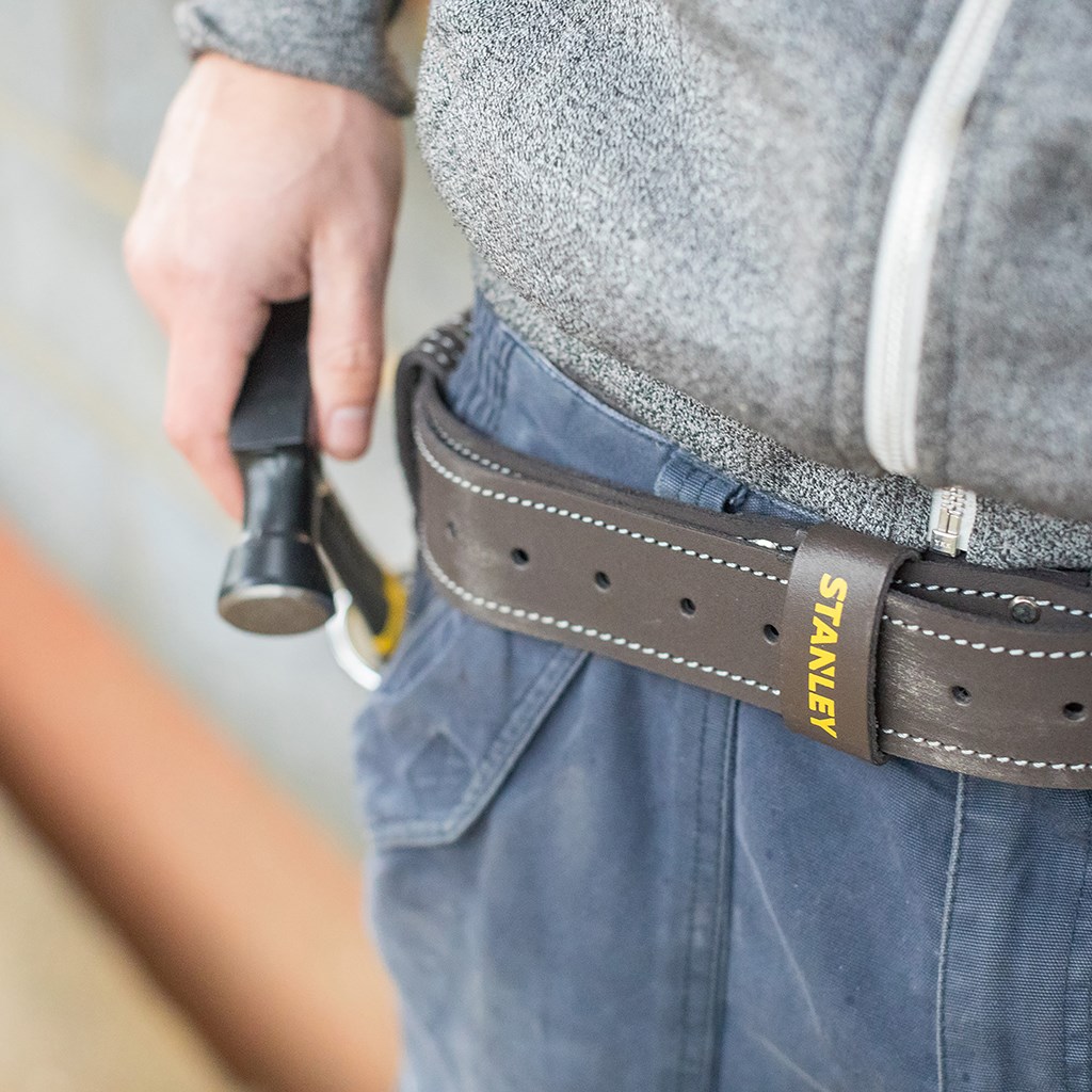 Produktbild Stanley Ledergürtel Breite 4,5 cm, Länge 126 cm 16 Loch - Anwendung bild 4