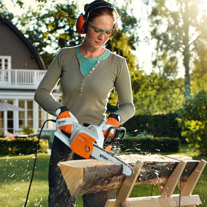 Produktbild Stihl Elektro Kettensäge 30cm MSE 141 PMM3 Beispiel bild 3
