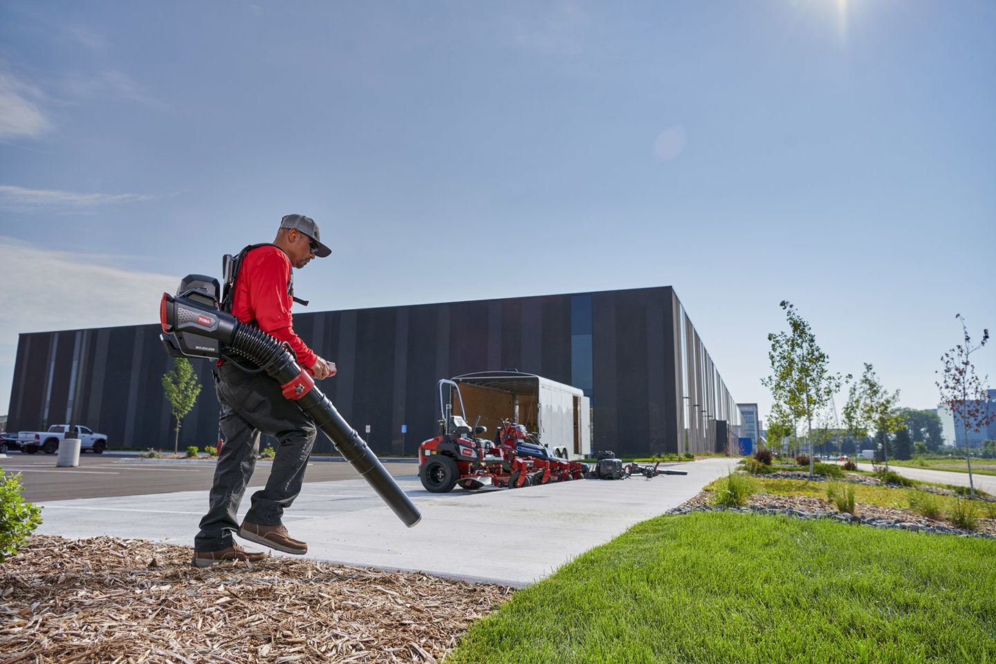 Produktbild Toro Akku Laubbläser Max Revolution inkl. Rückentragesystem - Beispiel bild 4