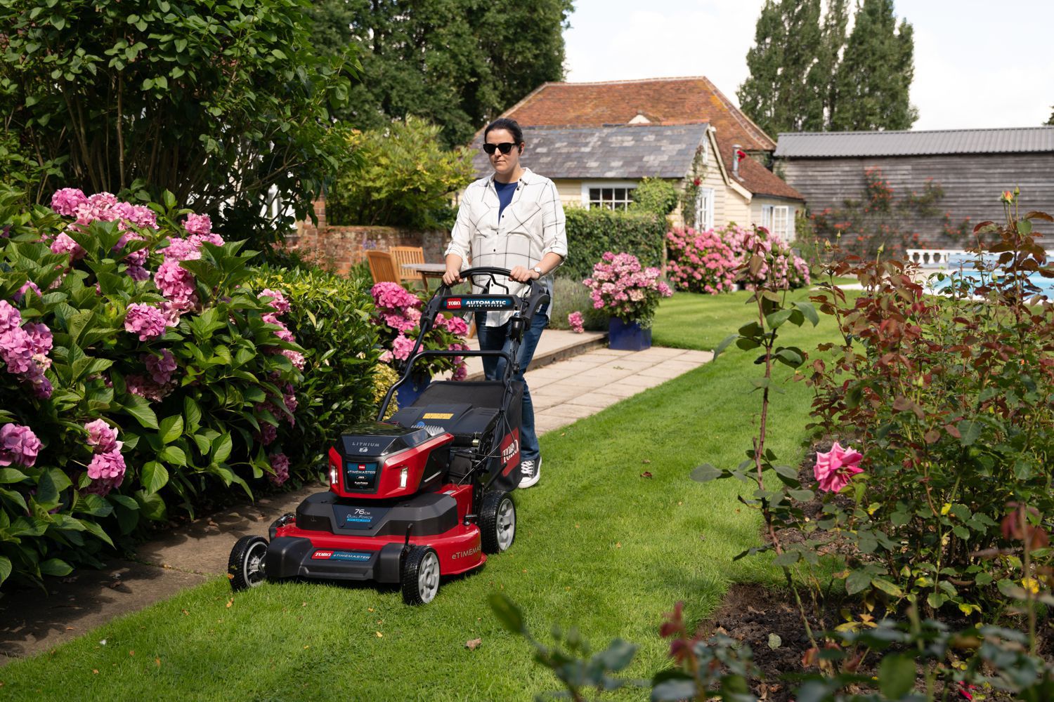 Produktbild Toro Akku eTimeMaster eTM76 76 cm 60 V Lawn Mower mit 2x 10 AH Akku bild 5
