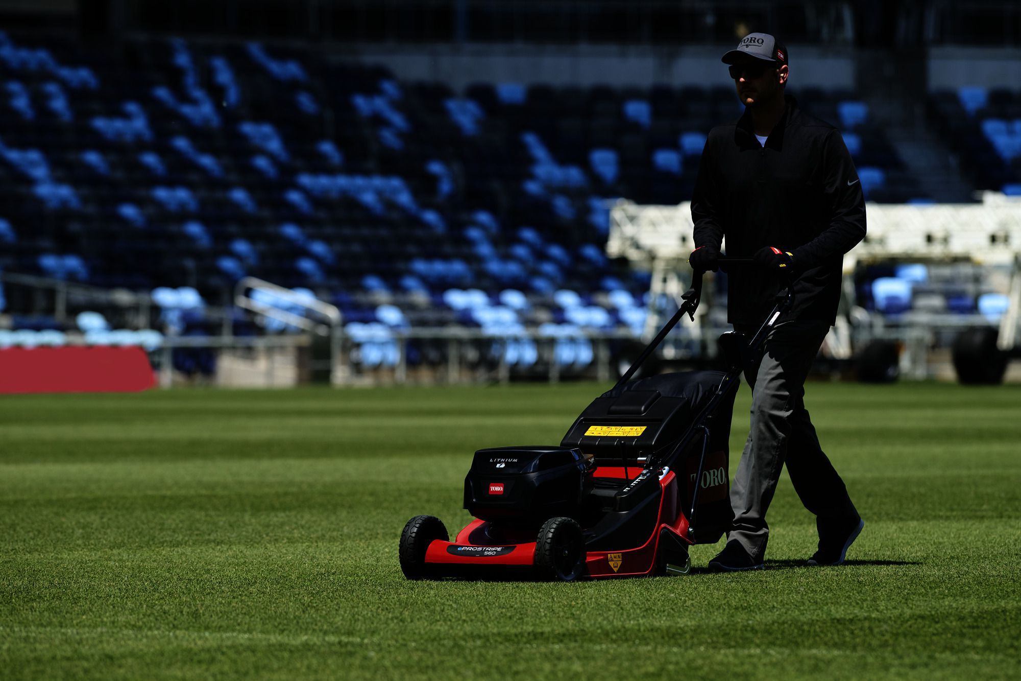 Produktbild Toro Rasenmäher eProStripe 02260T bild 6