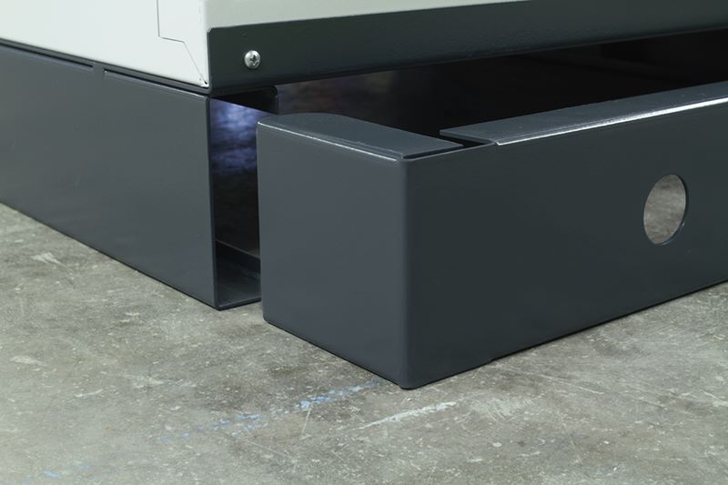 Produktbild KLW Hubwagensockel mit Trägerblech Breite 725 mm