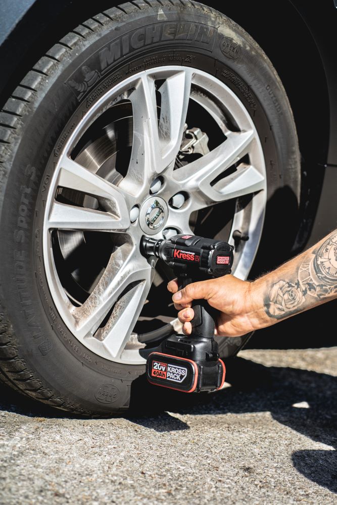 Produktbild KUB30.2 20 V Akkuschlagschrauber 1/2 Zoll 300 Nm 2 x 4.0Ah Ladegerät 6A  bild 2