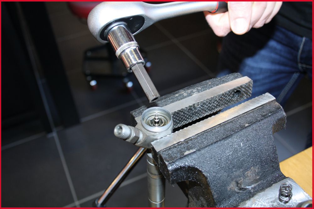 Produktbild KS Tools Stecknuss Innensechskant, gebohrt, 10mm bild 2