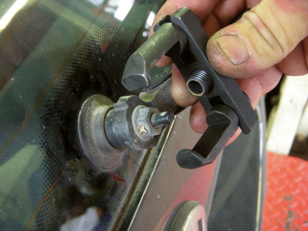 Produktbild KS Tools Universal Scheibenwischarm-Abzieher 2-armig bild 3