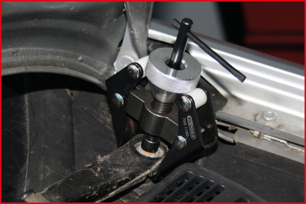 Produktbild KS Tools Universal Polklemmen- und Wischarm-Abzieher 2-armig, 15mm bild 8