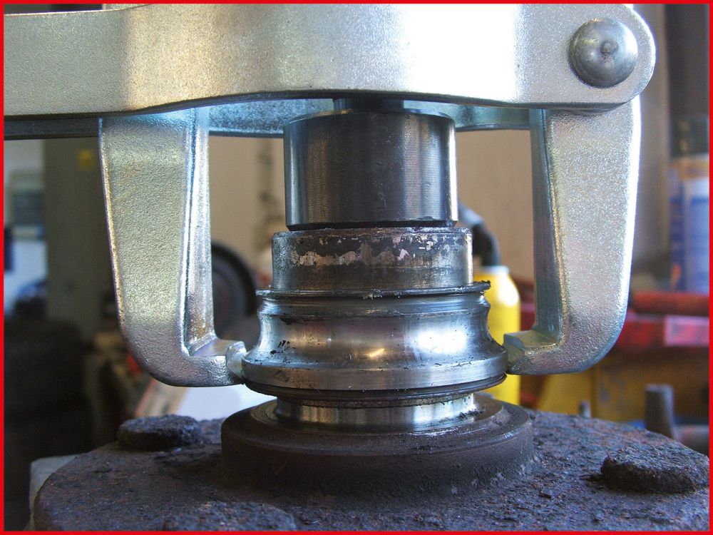 Produktbild KS Tools Universal-Lagerring-Abzieher 2-armig mit Spannbügel, 90mm bild 4