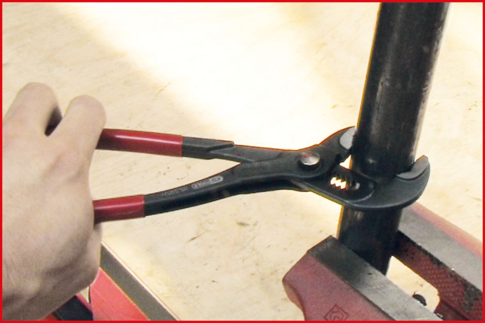 Produktbild KS Tools Wasserpumpenzange mit Druckknopfverstellung 240mm bild 12