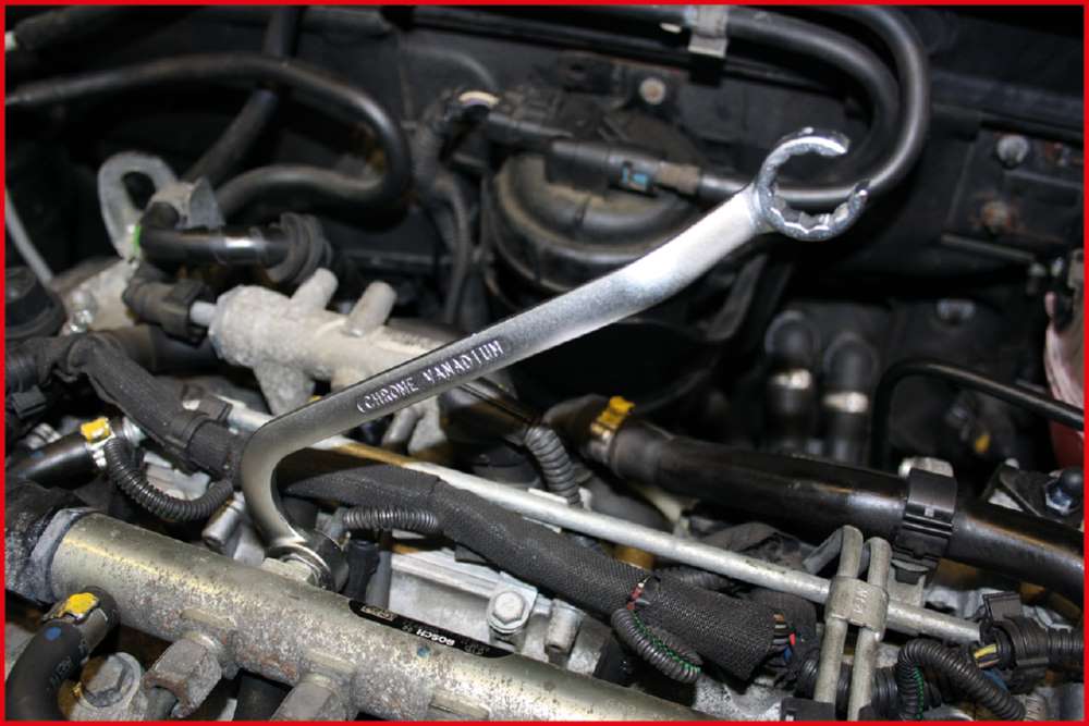 Produktbild KS Tools Doppel Ringschlüssel für Einspritzleitungen 17 x 17 mm bild 2