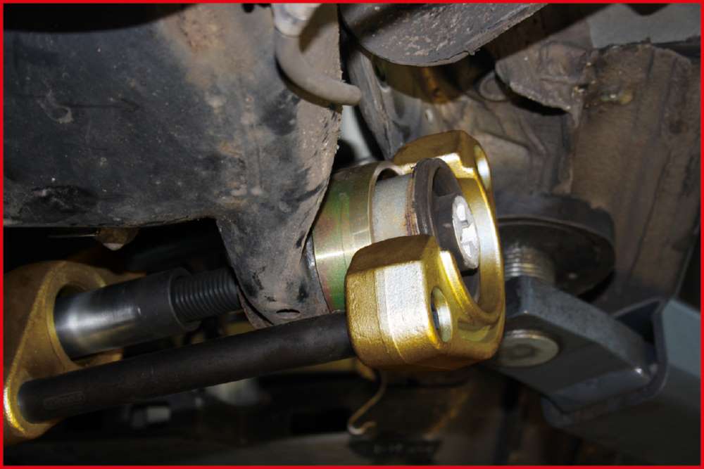 Produktbild KS Tools Hinterachsbuchsen Satz für Volkswagen Audi Seat und Skoda 4 Teile bild 6