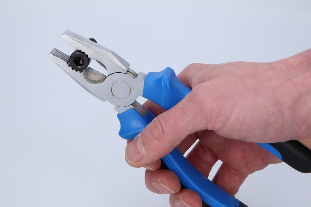 Produktbild Brilliant Tools Kombizange 180 mm mit 2 Komponentengriff bild 6