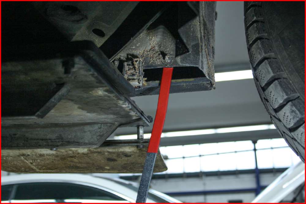 Produktbild KS Tools 12-kant-Schlüssel für Kotflügel-Verschraubungen für Ford 10 mm bild 3