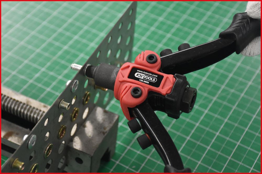 Produktbild KS Tools 3 in 1 Nietzange passen zum Artikel 150.9805 bild 3