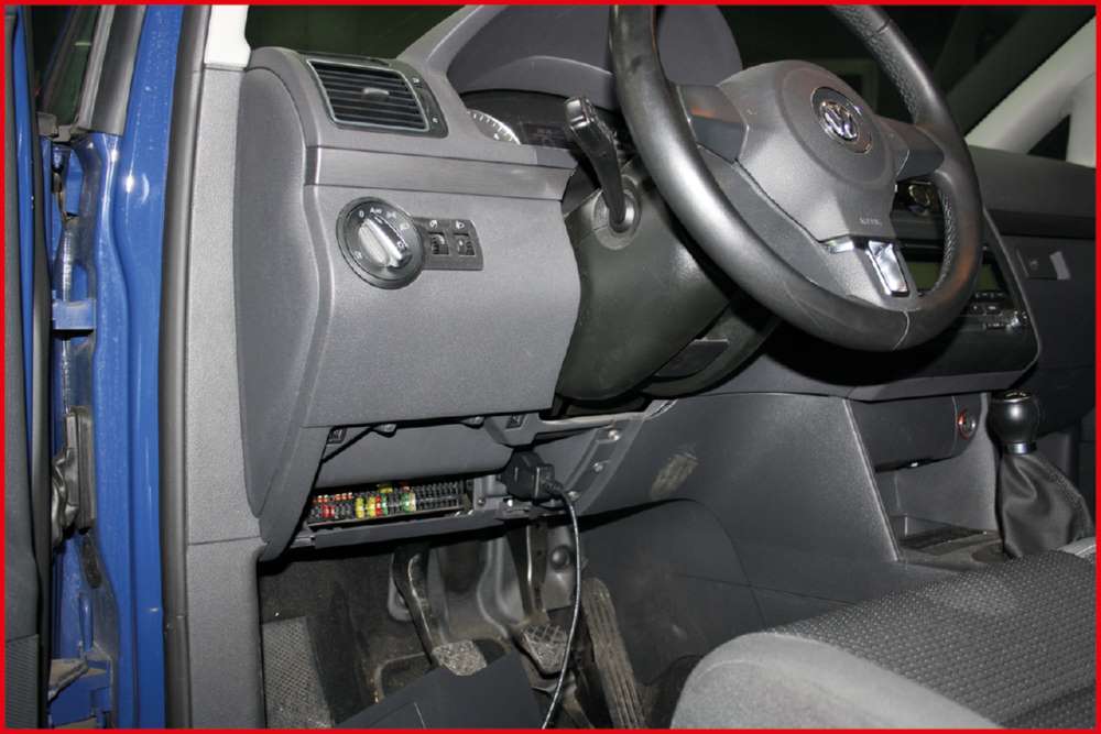 Produktbild KS Tools 12V OBD II Bordnetz Spannungserhalter bild 7