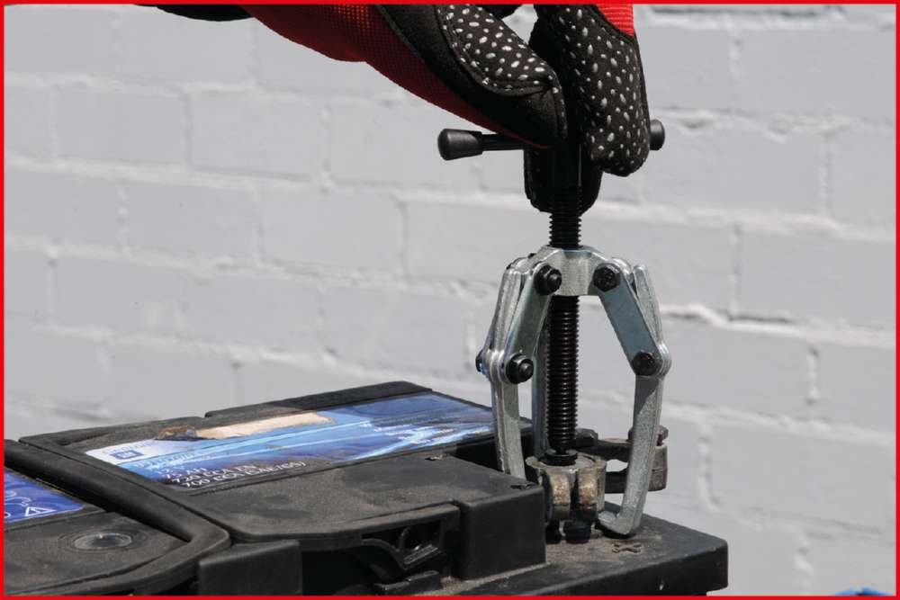 Produktbild KS Tools Polklemmen Abzieher 3 armig mit Knebel M10x80mm bild 3