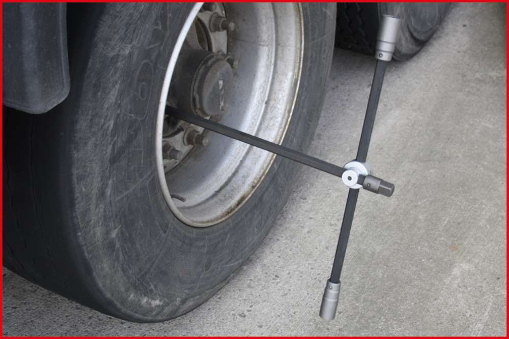 Produktbild KS Tools Radkreuzschlüssel mit Gleitgelenk für NKW 3/4 Zoll x 24 x 27 x 32 mm bild 5