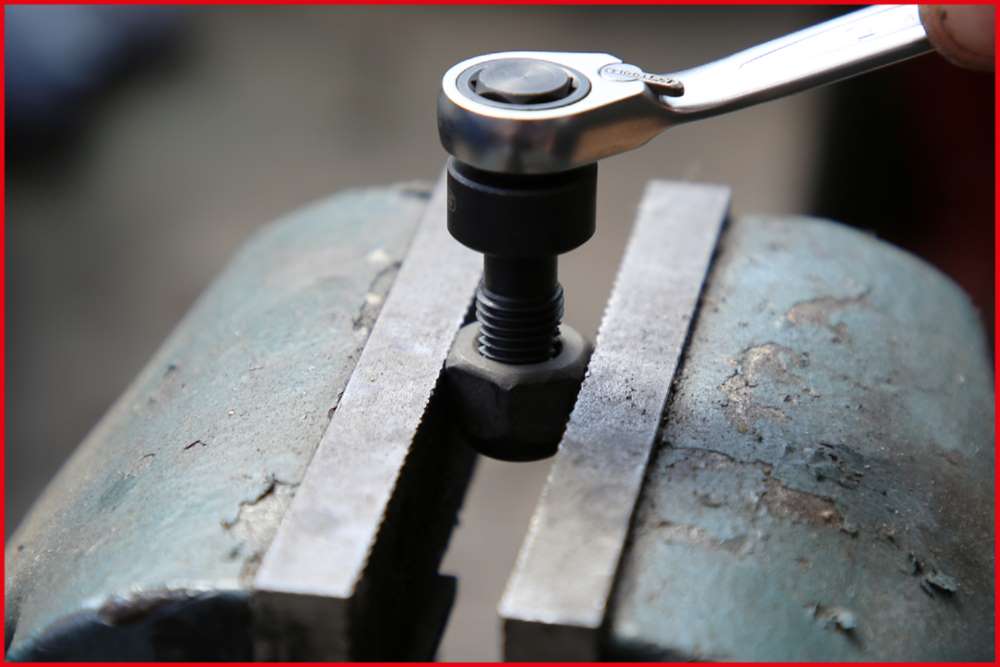 Produktbild KS Tools Radmuttern Gewindereparatur Satz 3 Teile bild 8