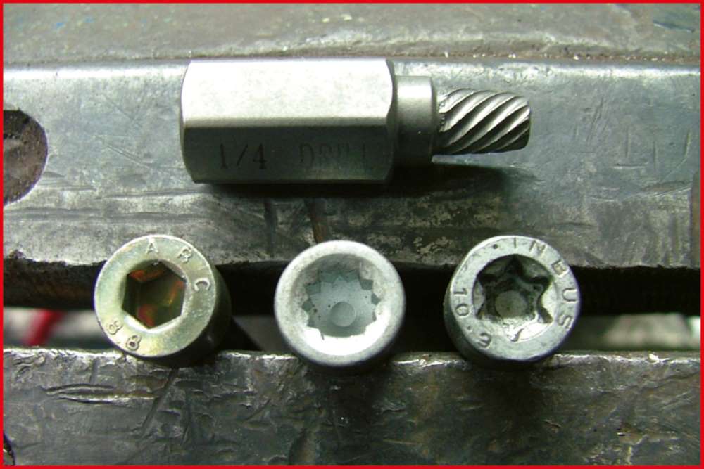 Produktbild KS Tools Spiral Schrauben und Bolzenausdreher Satz 15 teilig bild 2