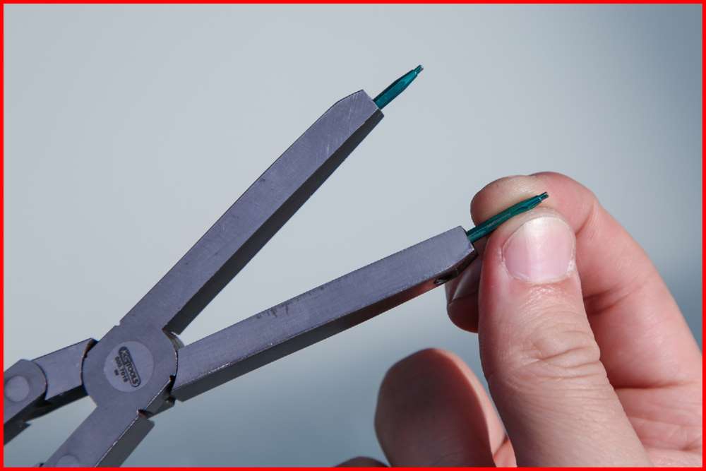 Produktbild KS Tools Spitzenpaar für Doppelgelenk Sicherungszangen 1,3 mm gerade bild 3