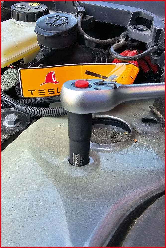 Produktbild KS Tools Stecknuss zur Federbeinmontage 3/8 Zoll für Tesla magnetisch bild 5