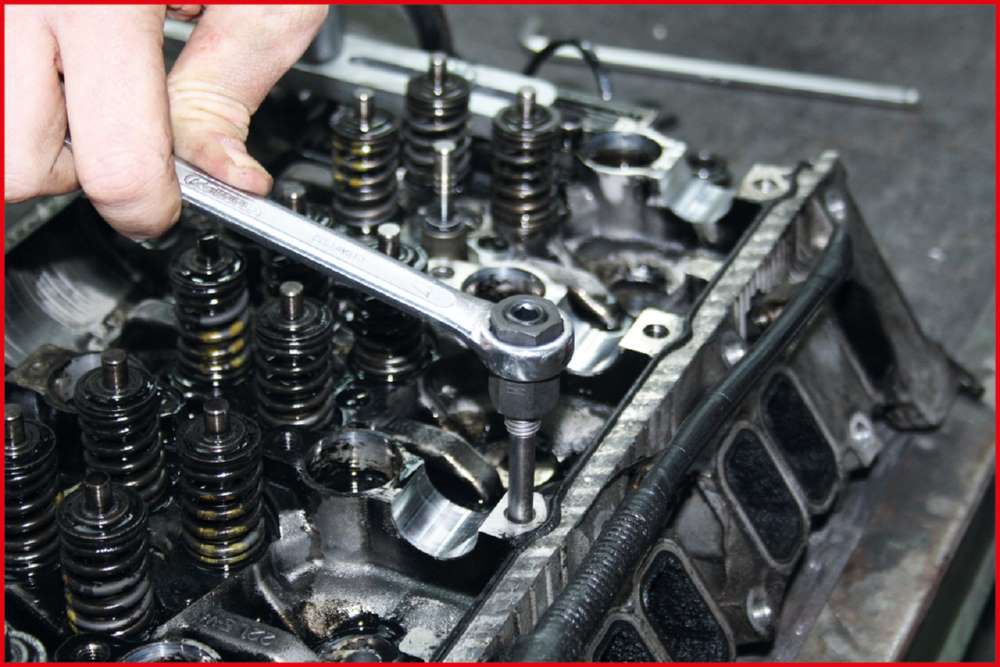 Produktbild KS Tools Stehbolzen Aus und Eindrehwerkzeug Satz 12 teilig bild 4