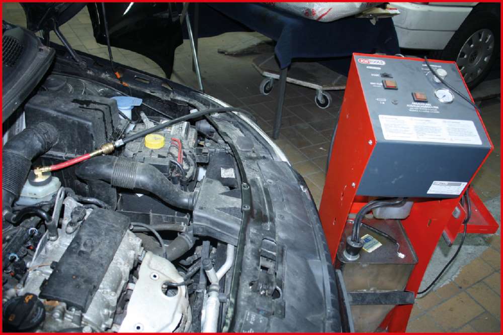 Produktbild KS Tools Universal Adaptersatz zur Bremsentlüftung 4 Teile bild 6