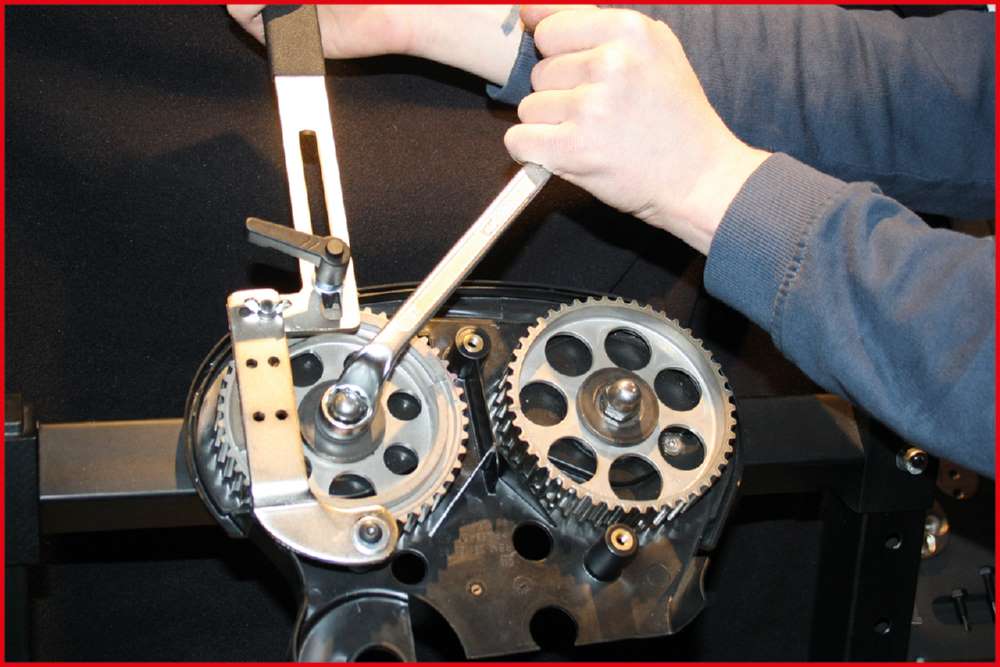 Produktbild KS Tools Universal Arretierwerkzeug Gegenhalter für Nockenwellenräder Länge 390 mm bild 6