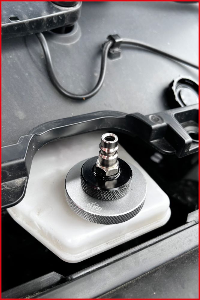 Produktbild KS Tools Universal Entlüfterstutzen Adapter Satz zur Bremsenentlüftung 17 teilig bild 5
