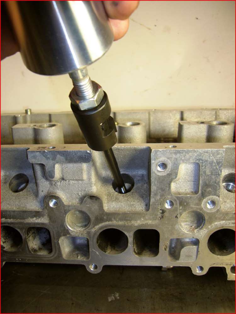 Produktbild KS Tools Universal Glühkerzen Ausbohrsatz M8 x 1, 8 Teile bild 5