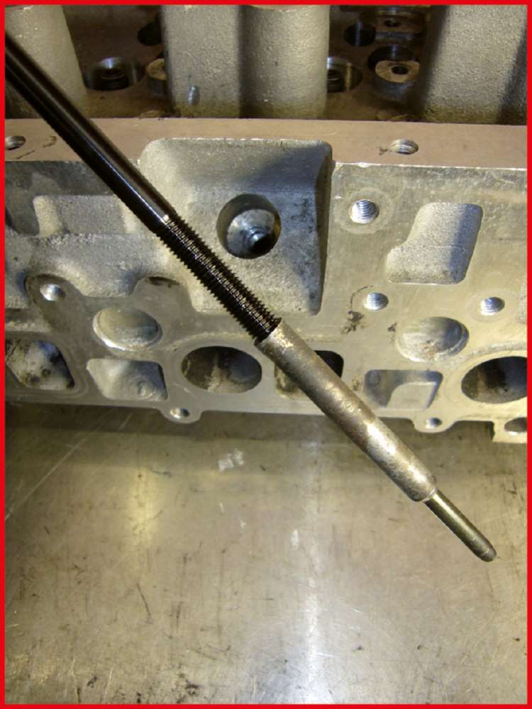 Produktbild KS Tools Universal Glühkerzen Ausbohrsatz M10 x 1 8 Teile bild 14