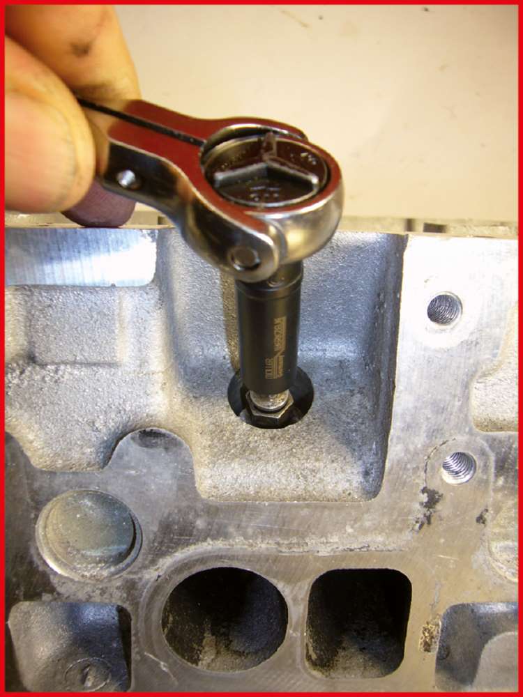 Produktbild KS Tools Universal Glühkerzen Ausbohrsatz M10 x 1 8 Teile bild 6