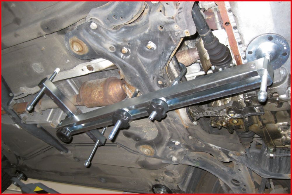 Produktbild KS Tools Universal Motor Stütztraverse 300 x 1020 mm bild 8