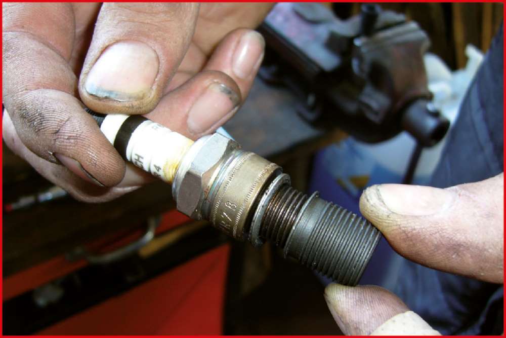 Produktbild KS Tools Zündkerzengewinde Reparatur Satz 16 Teile bild 8