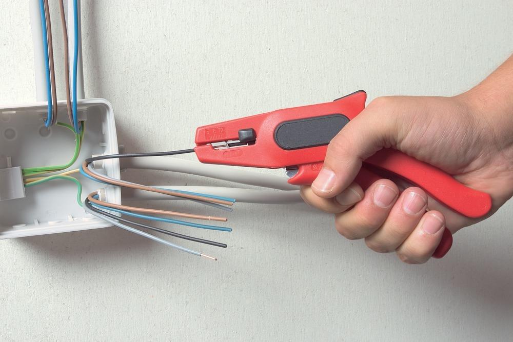 Produktbild Fortis Autom.-Abisolierzange f.Kabel 0,2- 6qmm bild 3