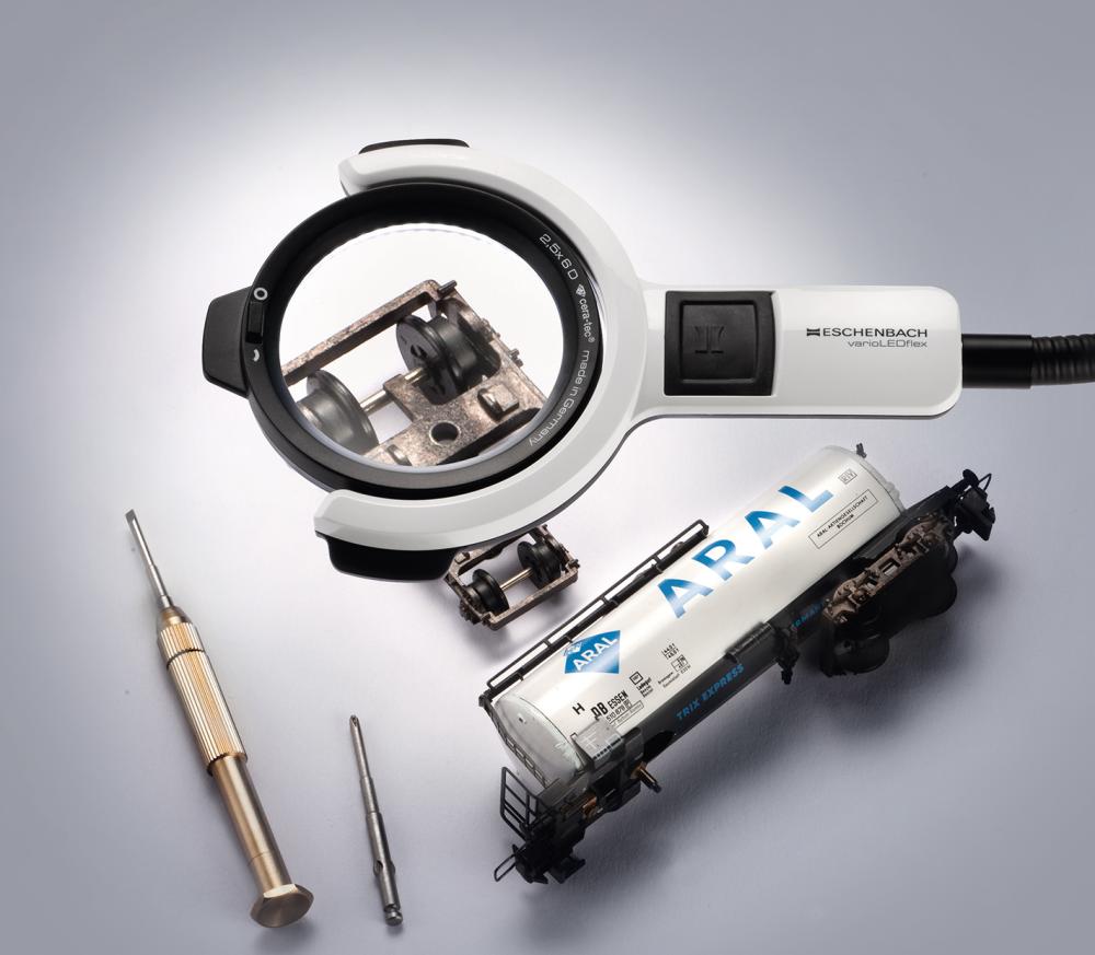 Produktbild Eschenbach Lupenleuchte varioLEDflex2,5xD 76x565mm bild 5