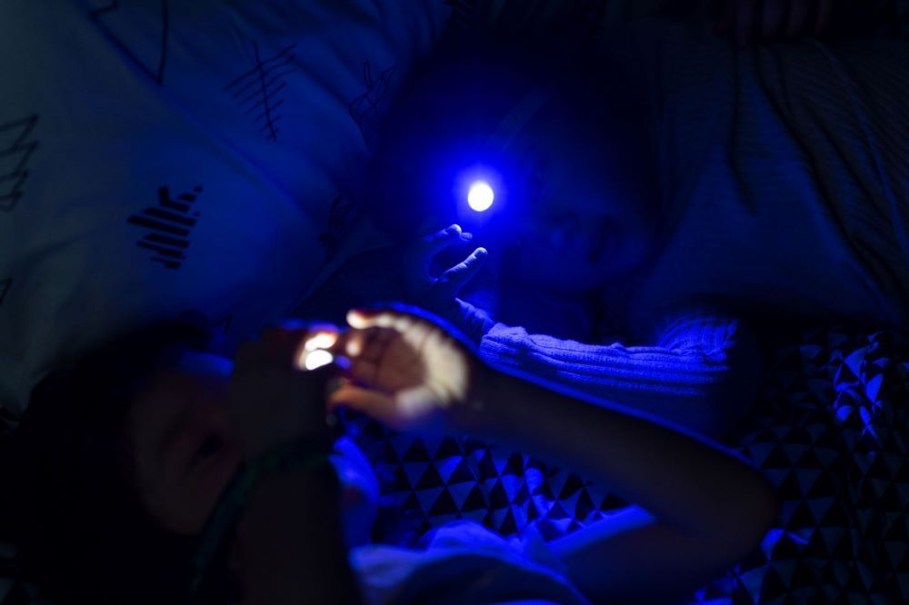 Produktbild Ledlenser KIDLED2 Kinder-Stirnlampe mit Weiß Rot und Blaulicht bild 4